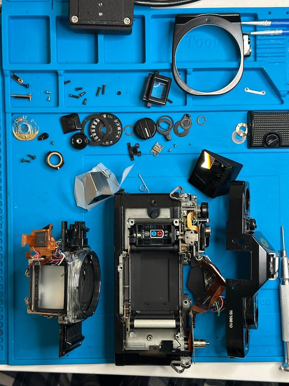 Lot 81: A Canon A1 film camera with 50mm l F1.8