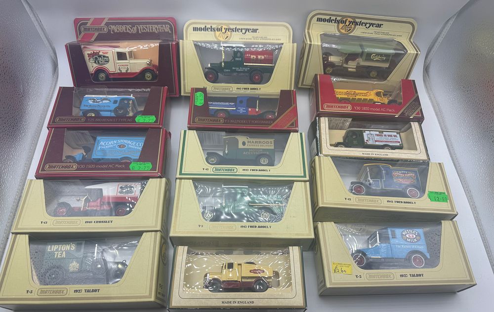 Lot 266: Corgi matchbox Eddie stabort vanguards collectible models