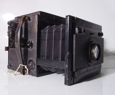 A Marian Soho Reflex Camera with cooke lens camera v/g condition lens v/g with light internal dust