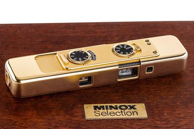 Minox LX Selection Gold 657 of 999 8 x 11 limited edition with gold plated finish, in mint 