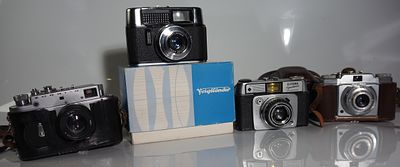 A selection of 4 cameras untested