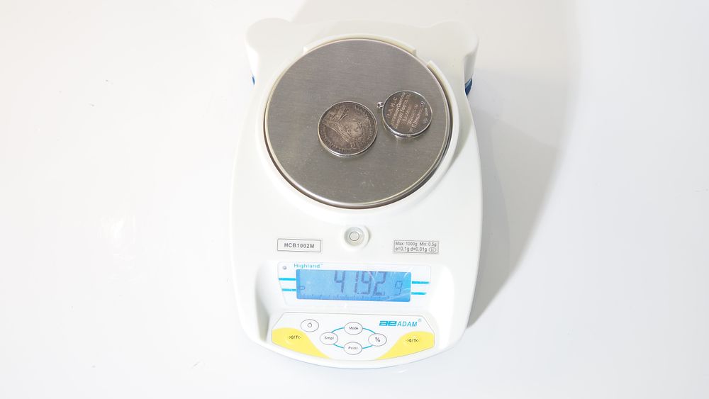 Lot 150: A Silver coins 41.92g