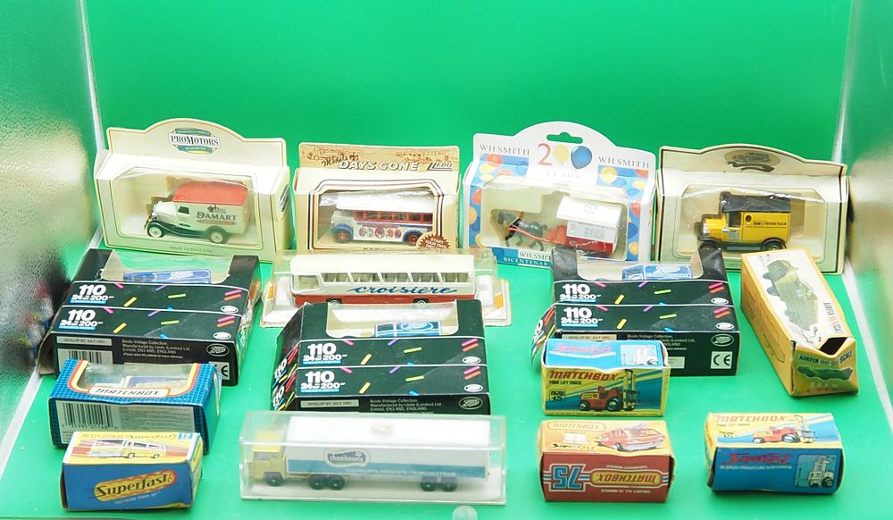 Lot 211: Collection of vintage die cast vehicles featuring several well known brands
