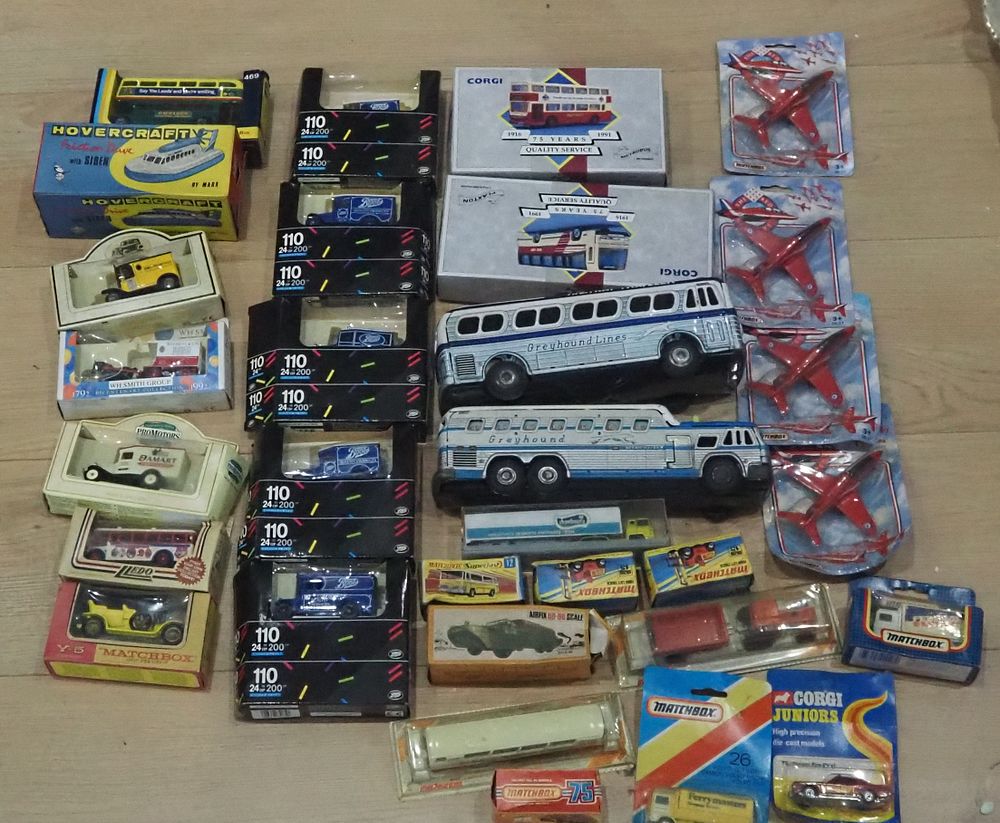 Lot 175: Large Collection Vintage Die-Cast Models Corgi, Matchbox, Lledo, Greyhound Coaches, Red Arrows, Hovercraft