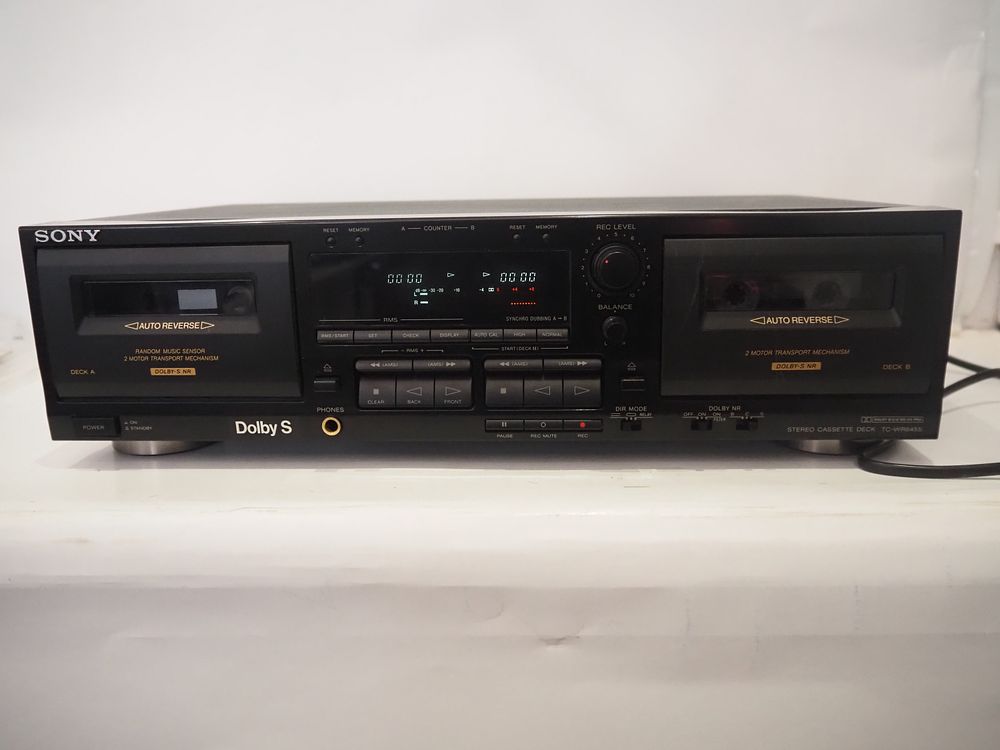 Lot 202: Sony TC WR645S Stereo Cassette Deck