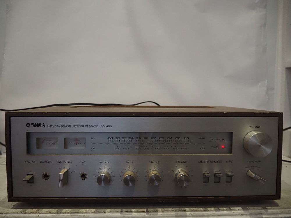 Lot 209: Vintage Yamaha CR 400 amplifier Stereo Receiver