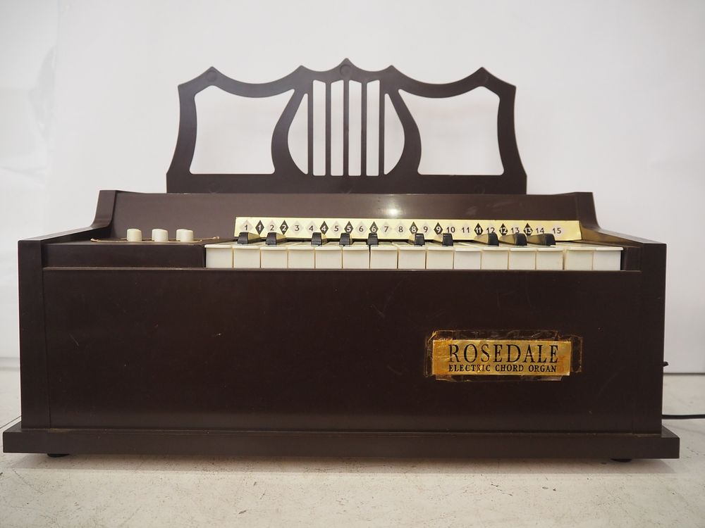 Lot 211: Rosedale Electric Chord Organ Vintage Mid‑Century Keyboard Instrument