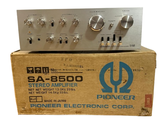 Lot 213: Pioneer SA 8500 Stereo Integrated Amplifier