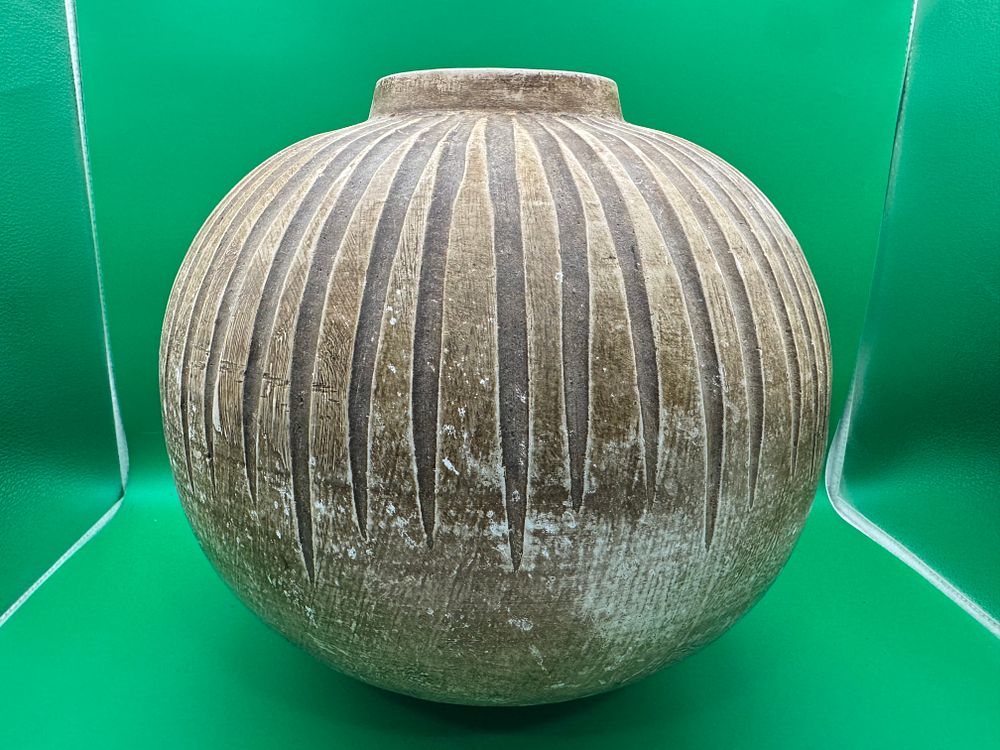 Lot 255: Hand carved Studio pottery