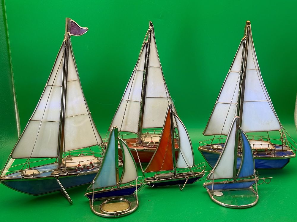 Lot 260: Handcrafted Stained Glass Sailboat Sculptures Wirework Nautical Decor Collection
