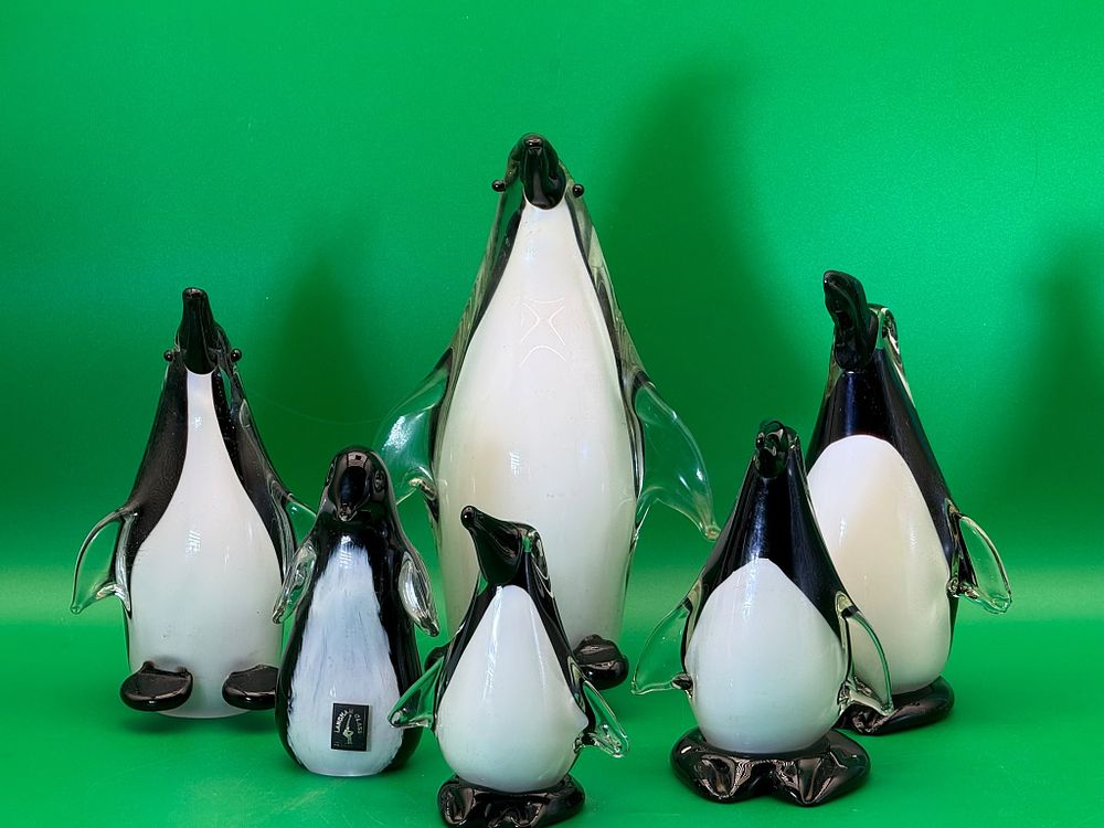 Lot 264:  Langham Glass Six Elegant Penguin Figures Crafted From Handblown Art Glass