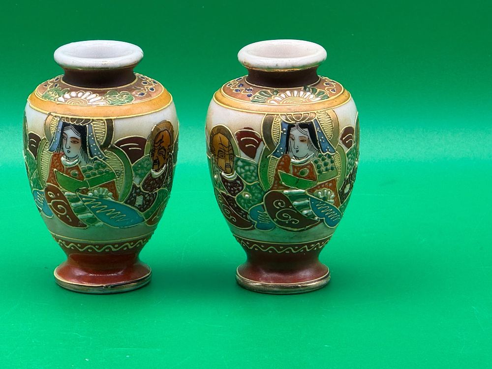 Lot 318: Pair of Miniature Japanese Satsuma Style Vases with Moriage Figural