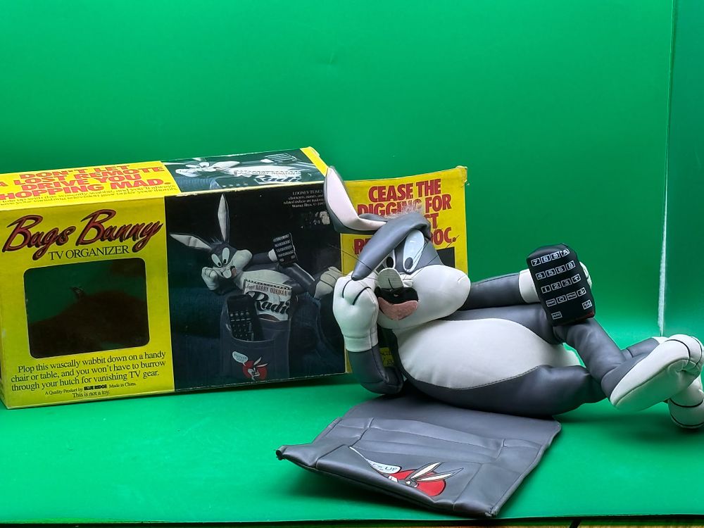 Lot 316: Vintage Bags Bunny TV Remote Control Holder -Open Box