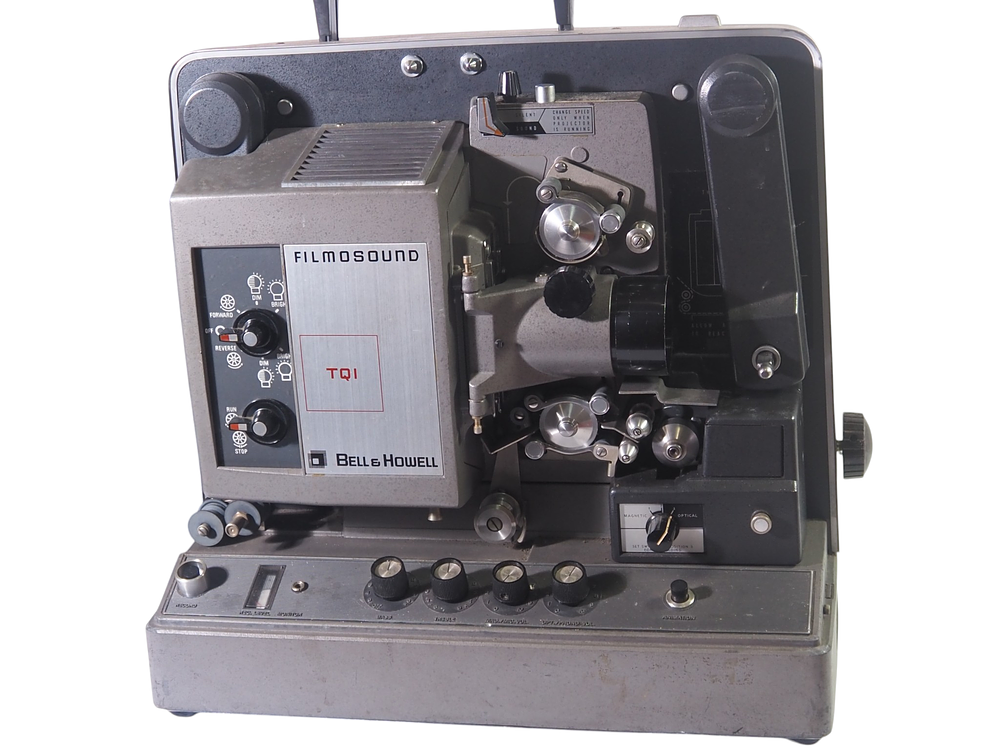 Lot 168: Bell And Howell FilmoSound TQ1 16mm Sound Projector