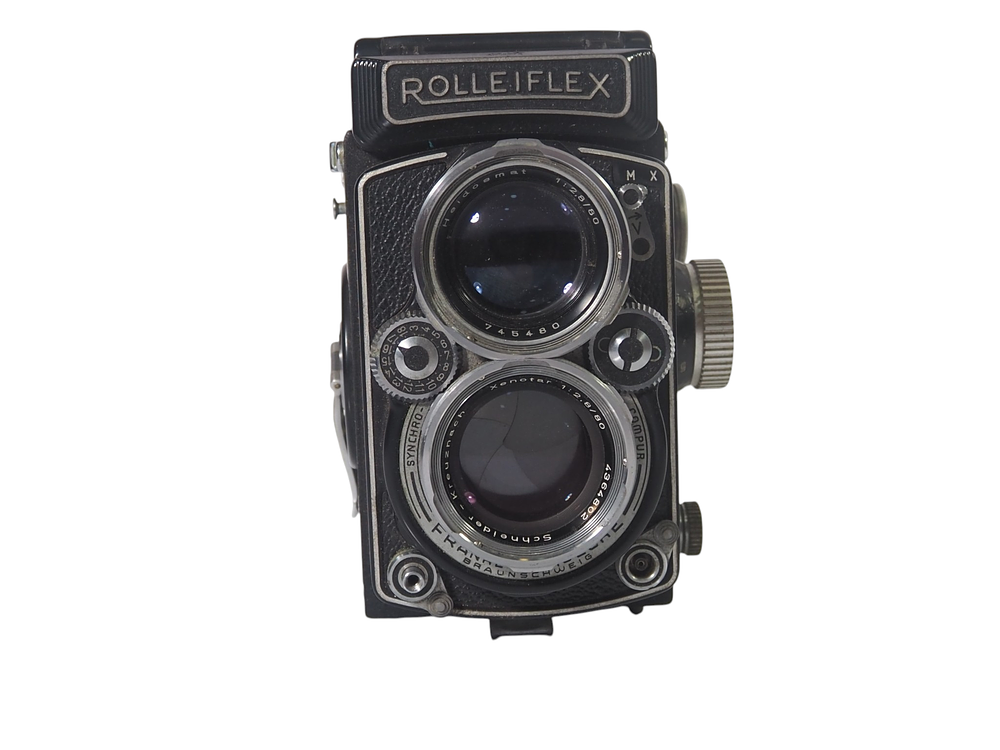 Lot 171: Rolleiflex 2.8 d TLR Camera Schneider Xenotar 80mm F2.8 Lens Franke And Heidecke