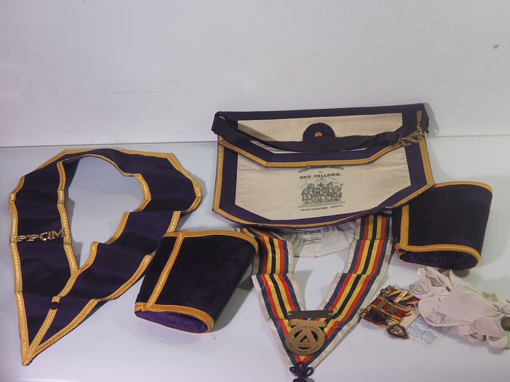 Lot 297: Independent Order Of Odd Fellows Manchester Unity Regalia Set Bro S Cobley PPGM