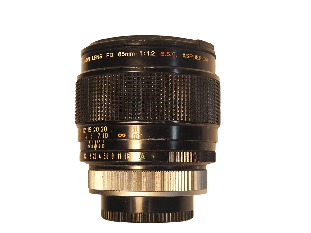 Lot 178: Canon FD 85mm f1.2 SSC Aspherical Lens