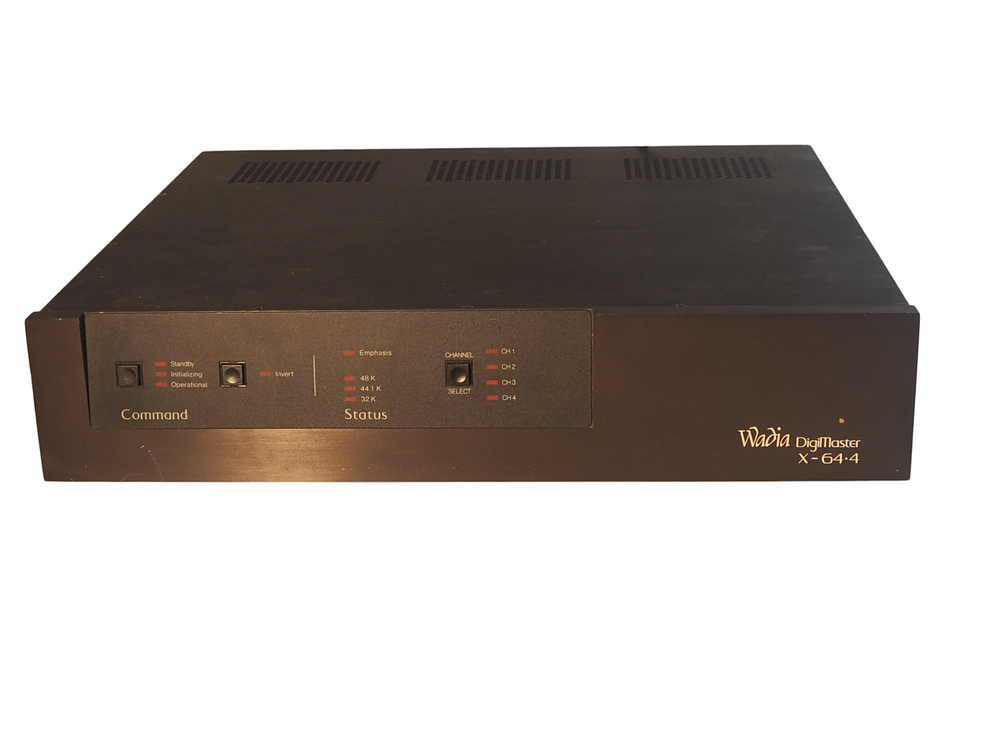 Lot 238: HI FI Wadia DigiMaster X-64.4 Legendary Audiophile DAC 4-Channel Digital to Analog Converter