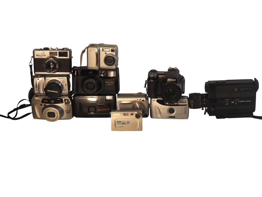 Lot 195: Lot of 9 Cameras Canon 514XL Super 8 Movie Camera Olympus Nikon Pentax Film and Digital