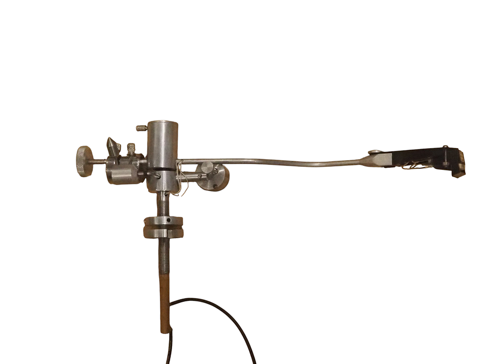 Lot 201a: HI FI Mitchel Fluid Unipivot turntable Tone Arm