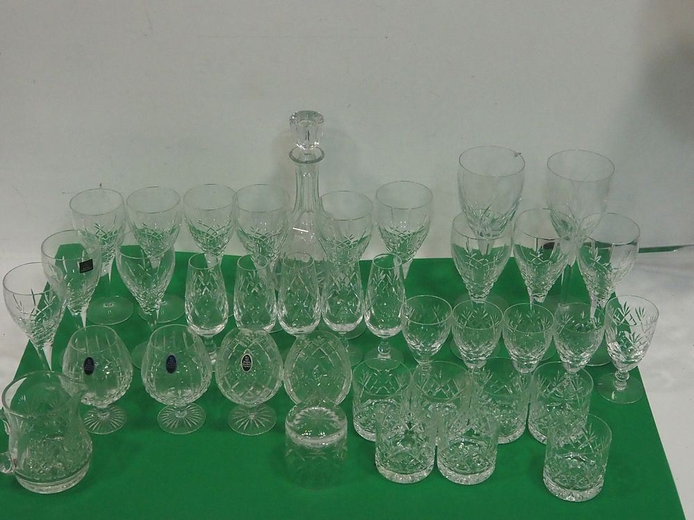 Lot 356: Royal Doulton Crystal Full Set Glassware Decanter Brandy Wine Whiskey Water