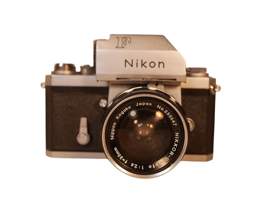 Lot 30: Nikon F Early Model 35mm SLR Camera Nikkor S 35mm f2.8 Lens