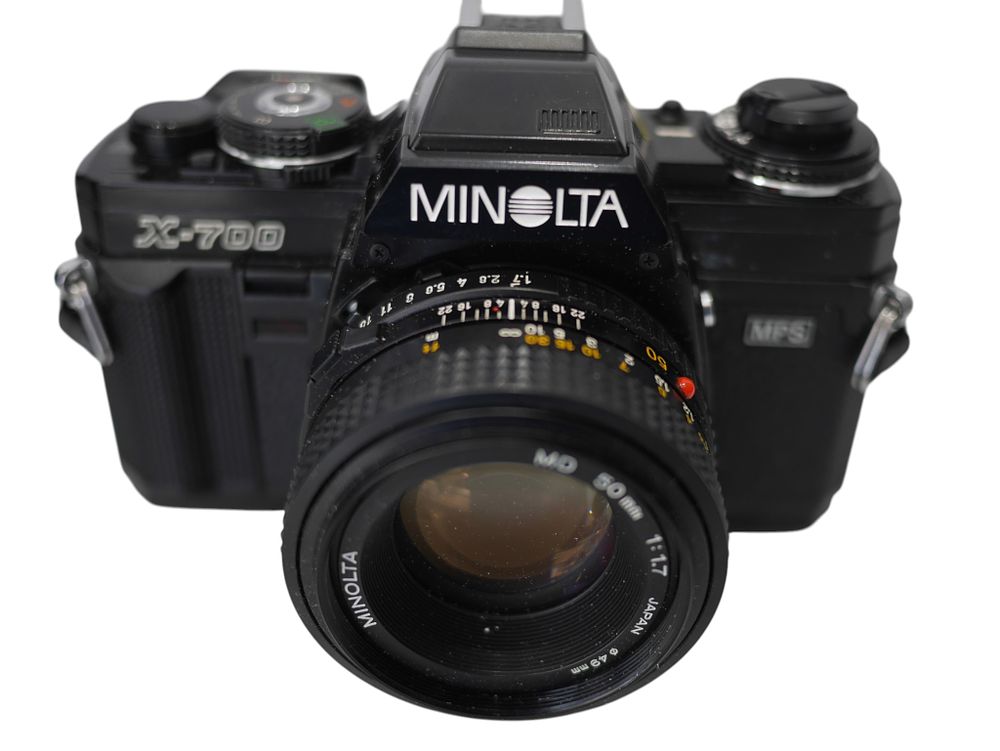 Lot 35: Minolta X 700 35mm SLR Camera MD 50mm f1.7 Lens and Original Case