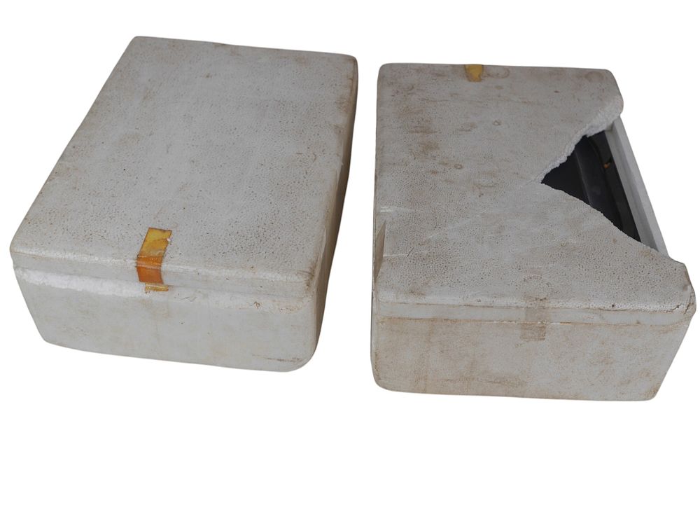 Lot 97: hi fi Pair KEF SP1044 Oval Speaker Drivers
