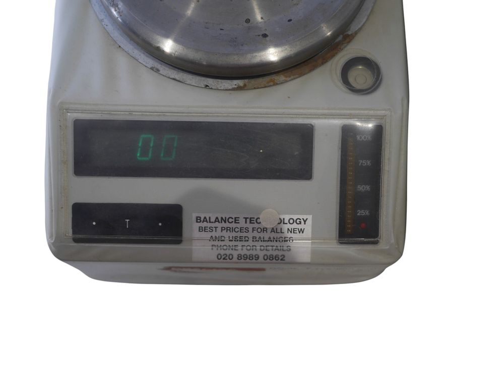 Lot 152: Precisa 1500C And Mettler P1200N Laboratory Balance Scales