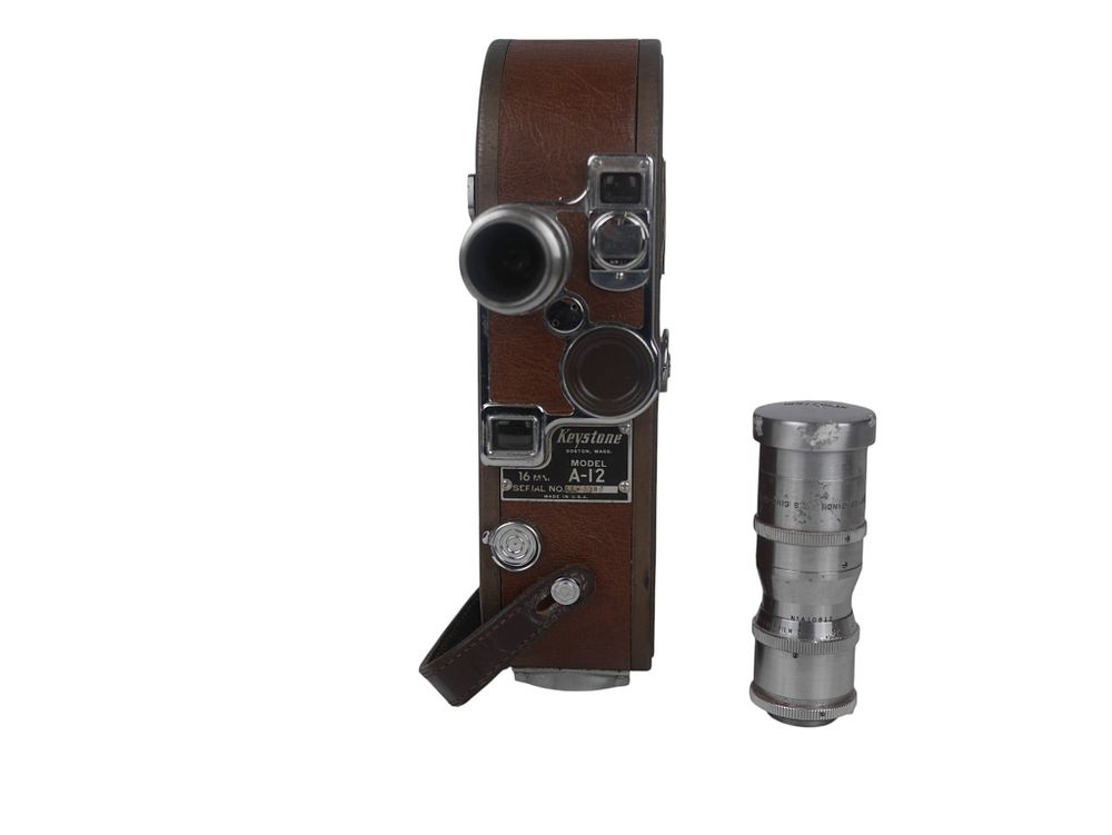 Lot 46: Keystone A12 16mm Cine Camera With Two Lenses