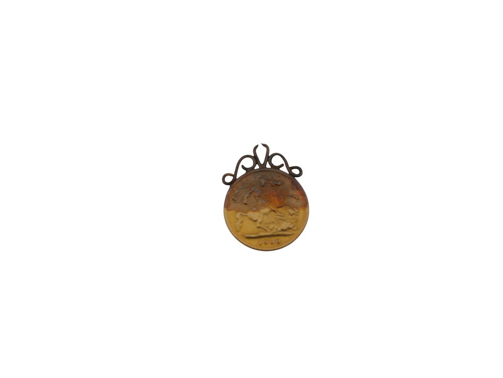 Lot 192: Gold Sovereign Mounted Pendant Victoria 1901 4.18g