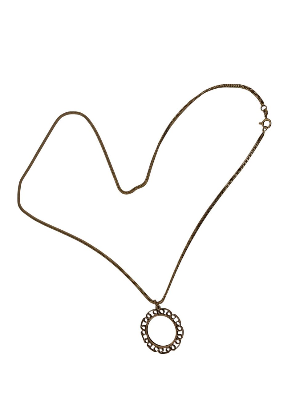 Lot 181: 9 Carat Gold Necklace with Open Circular Pendant 12.07g
