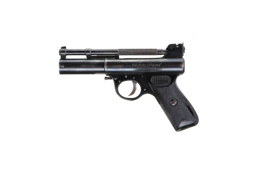 Lot 238: WEBLEY
A .177 MARK I JUNIOR AIR PISTOL