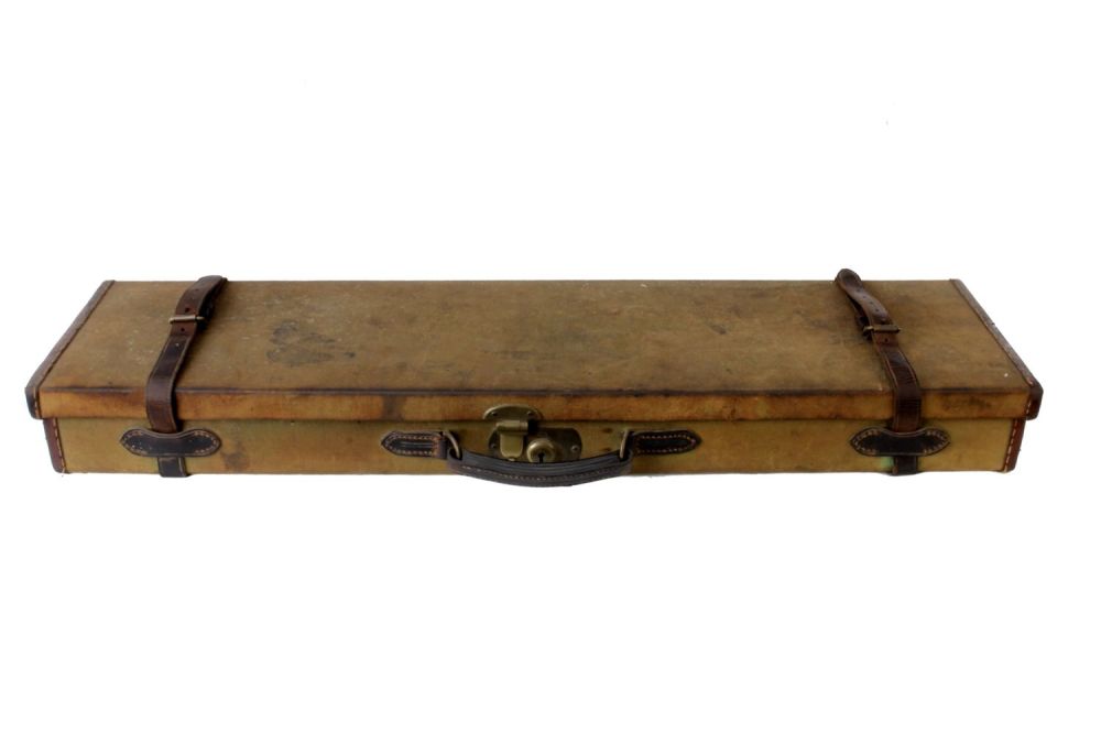 Lot 279: CANVAS CASE