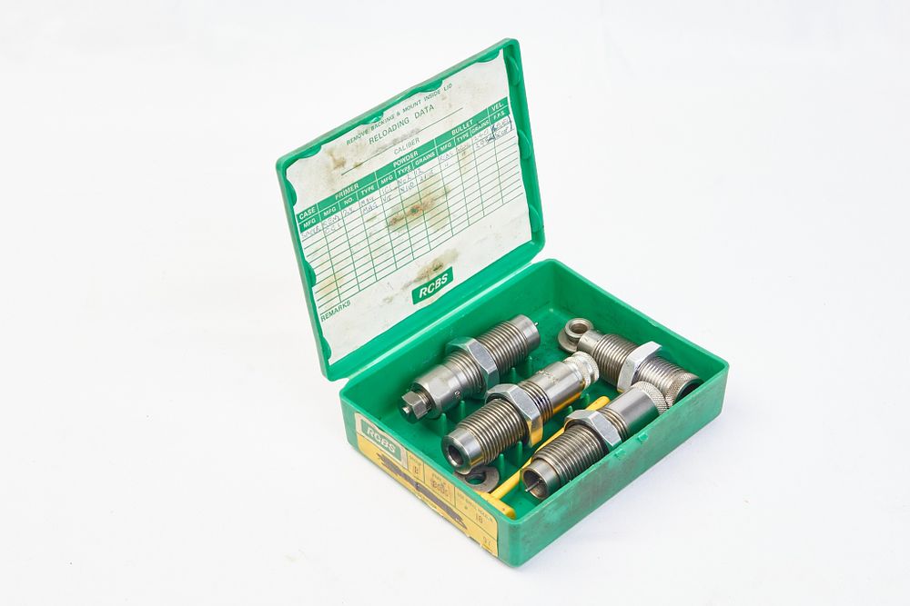 Lot 366: LEE 223 4-DIE SET