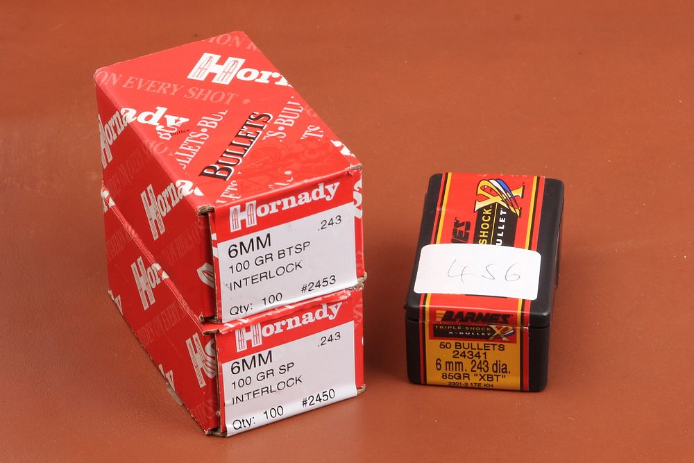 Lot 414: 6 mm/.243 Bullets. 200 x Hornady 100 gr....