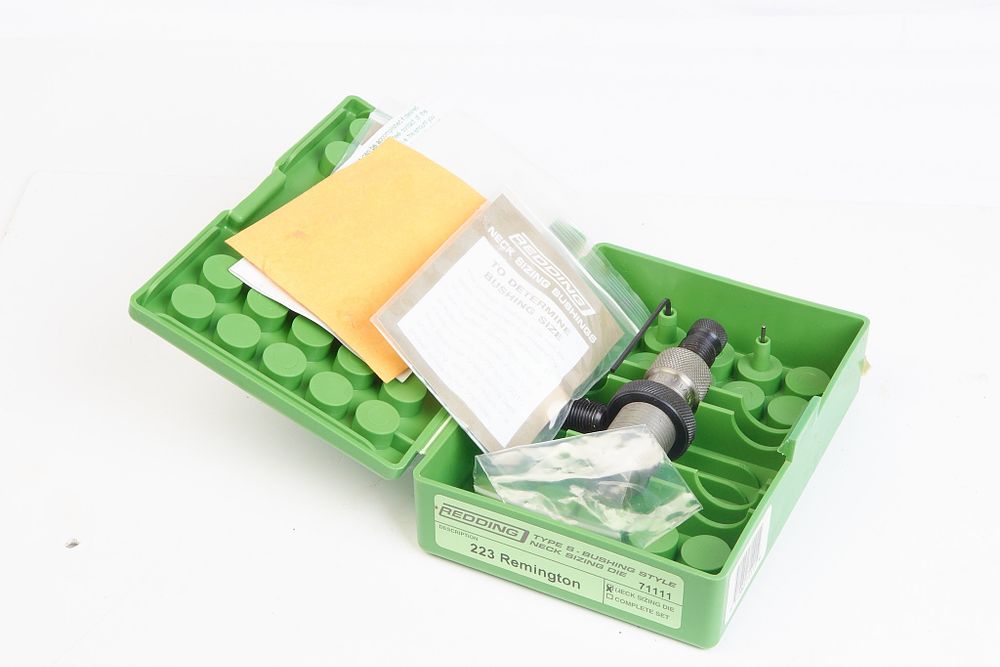 Lot 655: Redding Type S 223 Bushing style neck sizer...