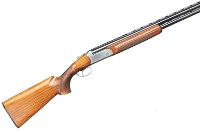 ZOLI
A 12-BORE ZOLI OVER & UNDER EJECTOR Ser No 176976. A 12 bore Zoli over and under ejector 