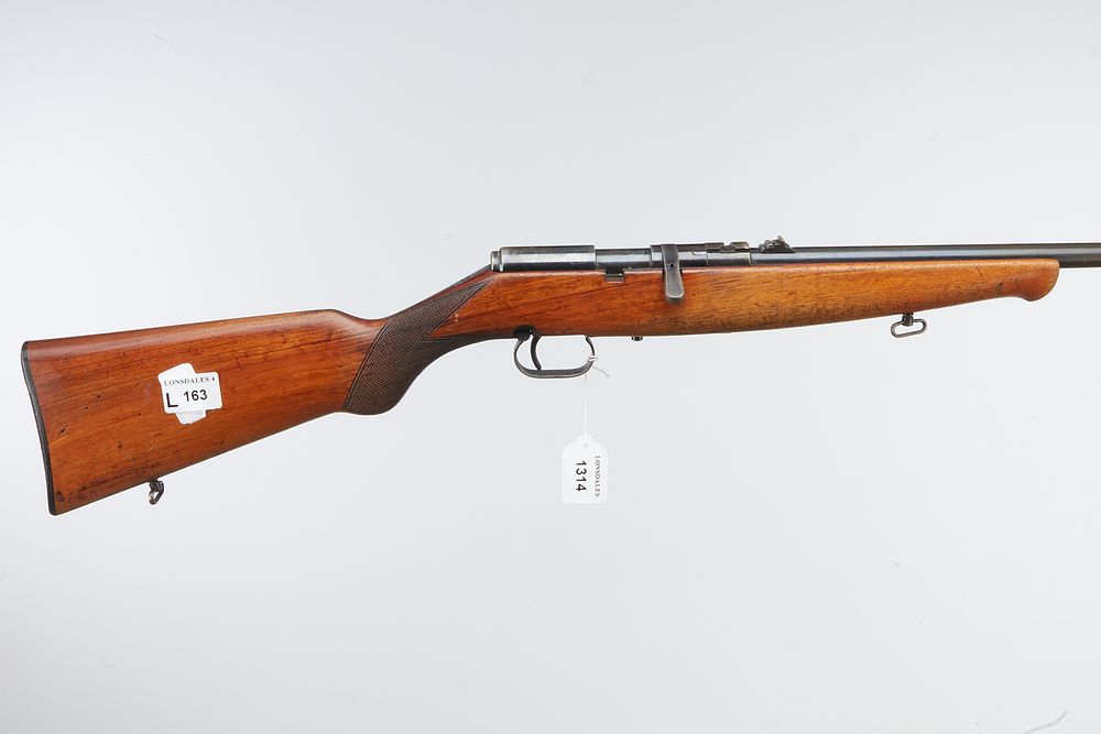 Lot 578: BERETTA 
A .22LR SEMI-AUTO RIFLE NO 12637