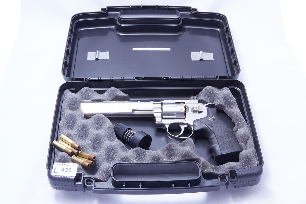 Lot 425: ASG
A .177 CAL. ASG DAN WESSON SIX SHOT CO2 REVOLVER. 
Ser No 11AZ9170.