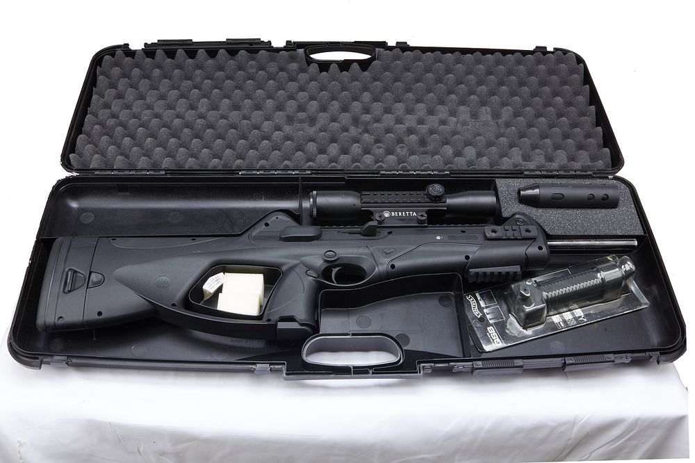 Lot 433: UMAREX
A .177 CAL. UMAREX CX4 STORM CO2 RIFLE. 
Ser No CX08-1006803.