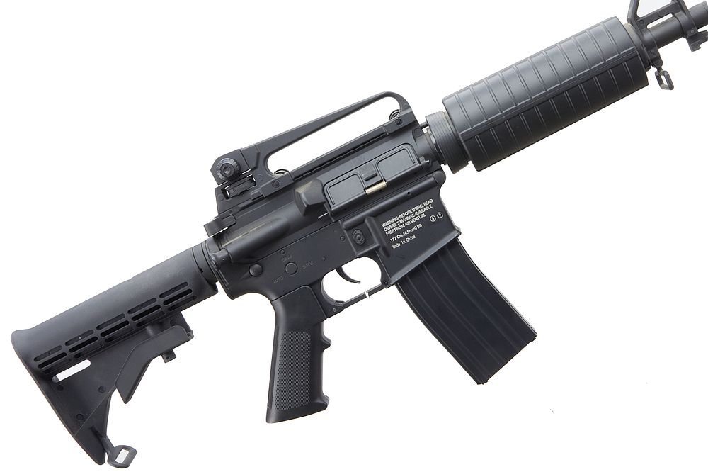 Lot 434: HELLBOY
A .177 CAL. HELLBOY MK4 CO2 RIFLE. 
Ser No 2422996717001402.