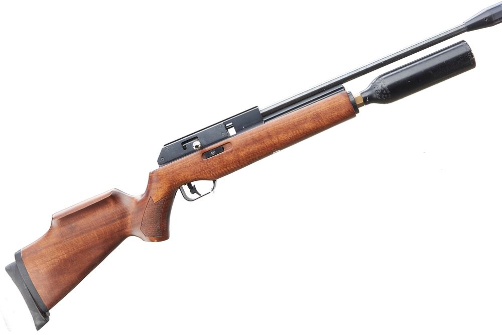Lot 438: BSA
A .22 CAL. BSA PRE-CHARGED BOLT ACTION AIR RIFLE. 
Ser No DP06439.