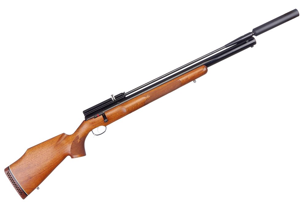Lot 457: WEBLEY
A .22 AXSOR AIR RIFLE SER NO 001900