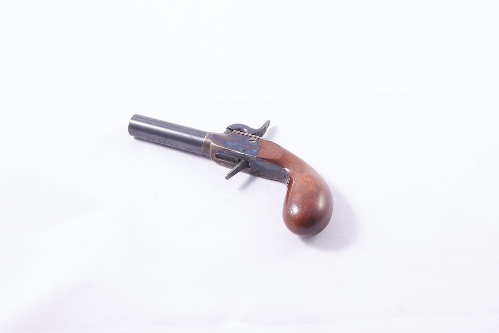 Lot 271: PEDERSOLI
A .44 Percussion Black Powder Derringer Ser No D20038