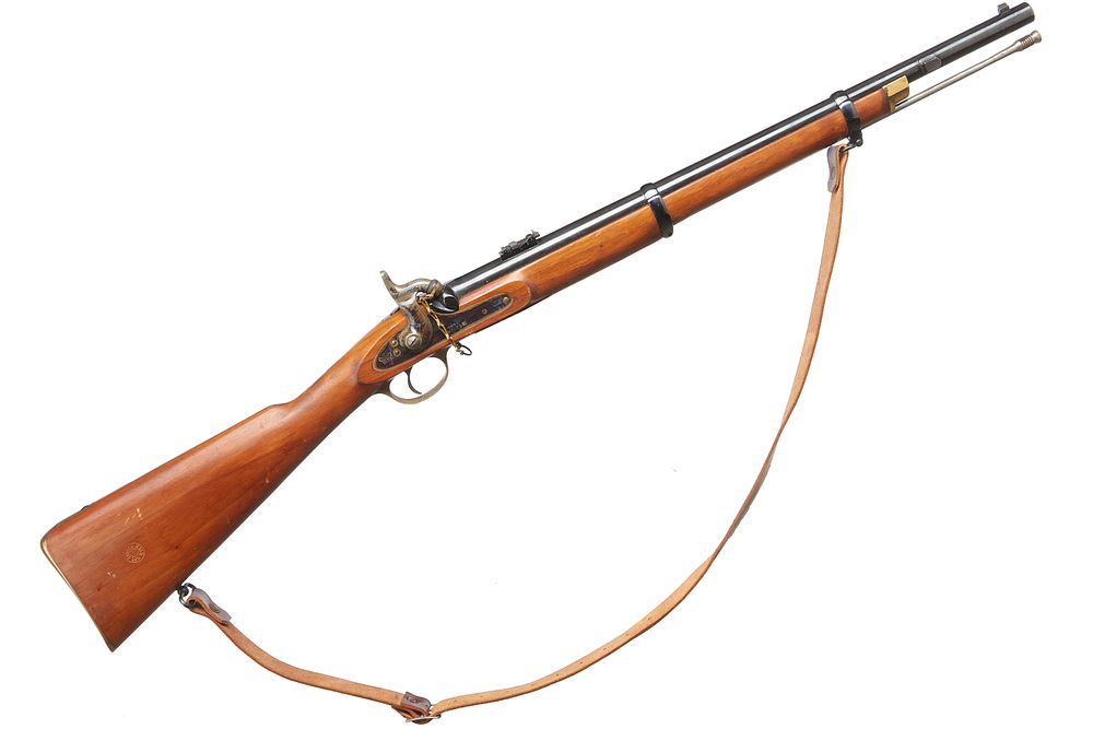 Lot 471: PARKER HALE
A .577 CAL. PARKER HALE PERCUSSION ARTILLERY CARBINE Ser No 2959.