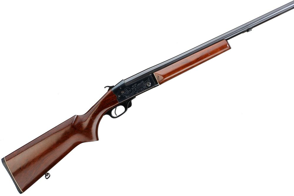 Lot 528: CBC
A MOD 151 12 BORE SINGLE BARREL BREAK ACTION EJECTOR Ser No 135047;