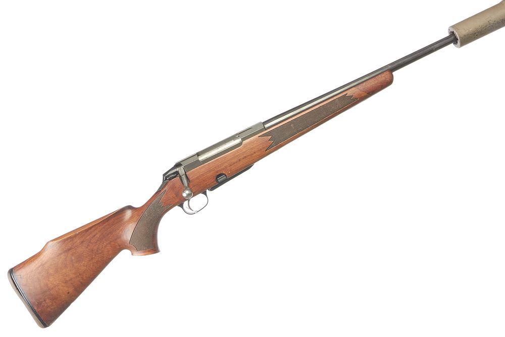 Lot 347: TIKKA
A .270 WIN. TIKKA MODEL 695 BOLT ACTION RIFLE. Ser No 889423.
