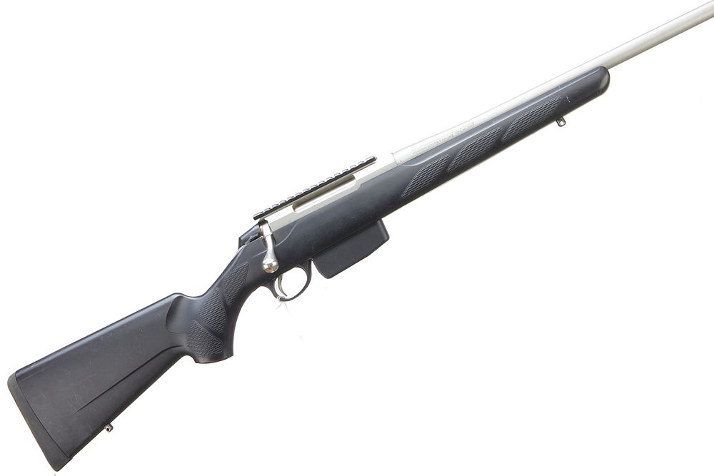 Lot 374: TIKKA
A T3 .308 BOLT ACTION RIFLE SER NO 428497