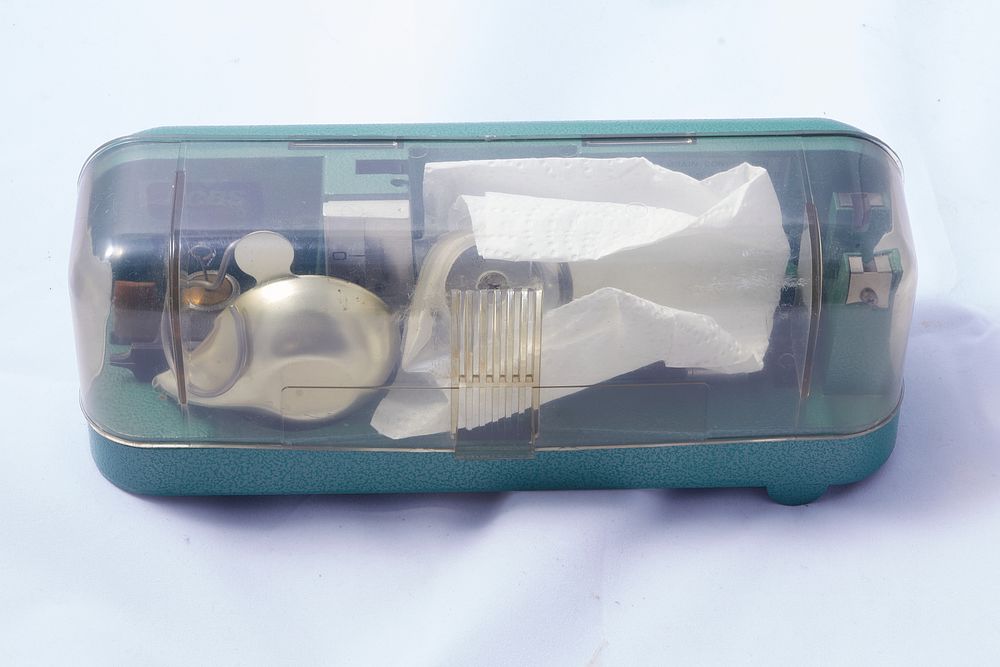 Lot 228: R.C.B.S. RELOADING SCALES 10-10